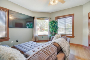 Pet-Friendly Dayton Condo about 1 Mi to Downtown!
